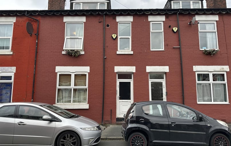 South Grove, Ardwick, Manchester - Image 1